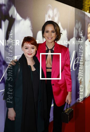 Amsterdam 7 februari 2022
Premiere Marry me in pathe arena.
Elise v d Horst