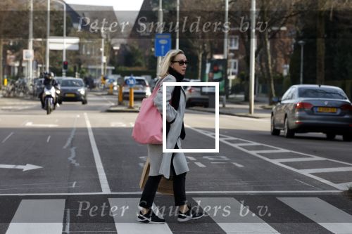 Amsterdam 12 februari 2022
Eva Jinek doet boodschappen in Amsterdam zuid.