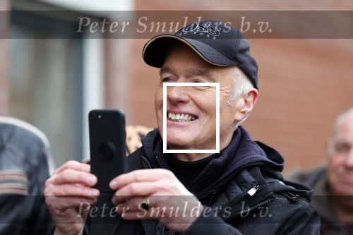 Den Haag 4 februari 2022
Rob en Ferdi Bolland worden geeerd met een plakaat op de muur van een huis met een tekst van 1 van hun liedjes daarop. Het hangt in de straat waar Rob Bolland woont.
