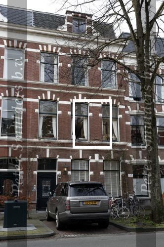 Den Haag 8 februari 2022
Rogier Smit staat voor de deur bij zijn ex partner Frank jansen