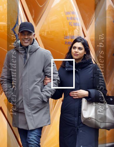 Amsterdam 25 januari 2022
Frank Rijkaard met zijn dochter Lindsay op de pc hooftstraat.