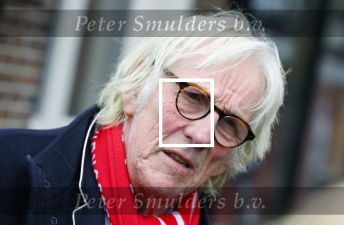 Amsterdam 19 januari 2022
Cabaretiers Bert Visscher en Jochem Myer tijdens de landelijke protestactie Kapsalon Theater in de Kleine Komedie. De cultuursector komt in actie tegen de coronamaatregelen. Tientallen theaters in heel Nederland  zijn omgebouwd tot een kapsalon. Freek de Jonge kwam met zijn vrouw