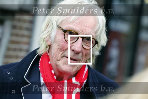 Amsterdam 19 januari 2022
Cabaretiers Bert Visscher en Jochem Myer tijdens de landelijke protestactie Kapsalon Theater in de Kleine Komedie. De cultuursector komt in actie tegen de coronamaatregelen. Tientallen theaters in heel Nederland  zijn omgebouwd tot een kapsalon. Freek de Jonge kwam met zijn vrouw