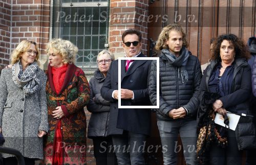 Schagen 11 januari 2022
Begrafenis / dienst van Janny Joling de moeder van Gerard Joling in het centrum van Schagen.