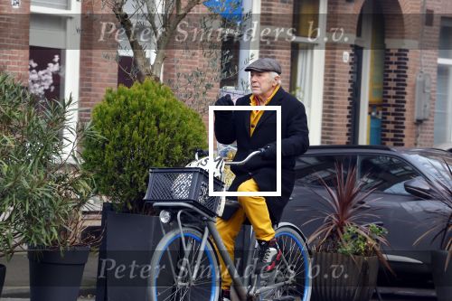Amsterdam 12 januari 2022
Hans Dagelet op de fiets in Amsterdam zuid.