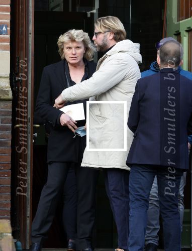Schagen 11 januari 2022
Begrafenis / dienst van Janny Joling de moeder van Gerard Joling in het centrum van Schagen. Hans Klok