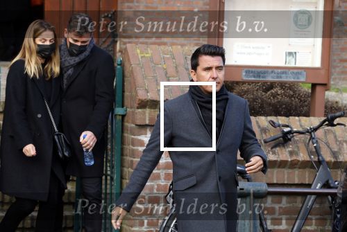 Schagen 11 januari 2022
Begrafenis / dienst van Janny Joling de moeder van Gerard Joling in het centrum van Schagen. Jan Smit