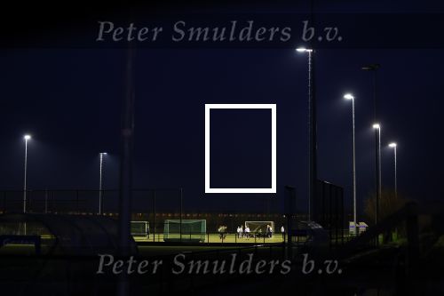Weesp 11 januari 2022
Weesp bij night . De jeugd mag weer sporten .