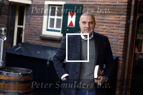 Laren 7 februari 2022
John v d Heuvel  bij boekpresentatie van Willibrord Frequin.