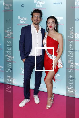 Amsterdam 14 februari 2022
Premiere ik wist het in Tuschinski.
Julia Sinning met partner