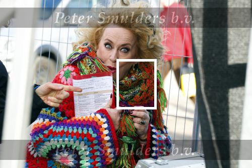 Amsterdam 29 januari 2022
Demonstratie tegen seksueel geweld op het museumplein. Karin Bloemen presenteert het .