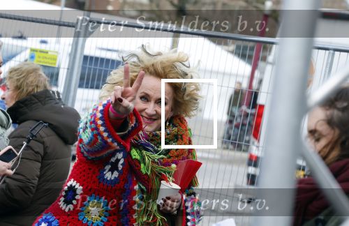 Amsterdam 29 januari 2022
Demonstratie tegen seksueel geweld op het museumplein. Karin Bloemen presenteert het .