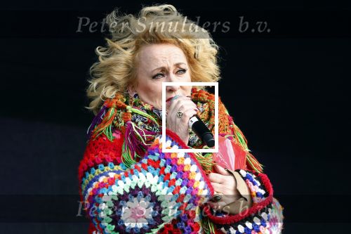 Amsterdam 29 januari 2022
Demonstratie tegen seksueel geweld op het museumplein. Karin Bloemen presenteert het .