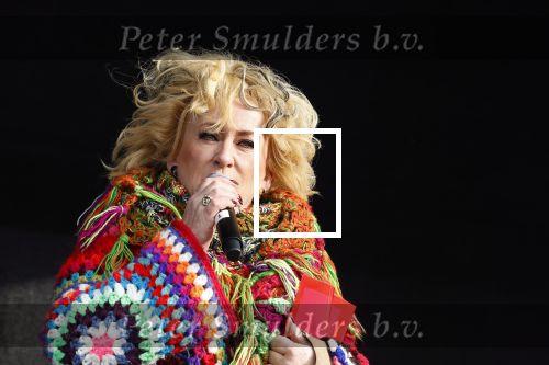 Amsterdam 29 januari 2022
Demonstratie tegen seksueel geweld op het museumplein. Karin Bloemen presenteert het .
