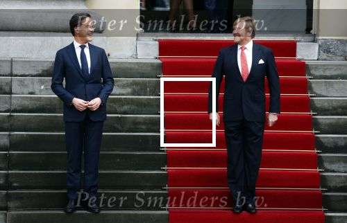 Den haag 10 januari 2022
Balkonscene nieuwe kabinet op paleis Noordeinde.
Koning Willem Alexander Mark Rutte Wopke Hoekstra Hugo de Jonge Kasja ollongren Liesje Schreinemacher Franc Weerwind Dilan Yesilgoz Hanke Bruins Robbert Dijkgraaf Dennis Wiersma Mark Harbers Micky Adriaansens Rob Jetten Henk Staghouwer Christianne v d Wal Karien v Gennip Carola Schouten Ernst Kuipers en Conny Helder .