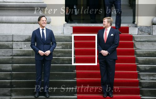 Den haag 10 januari 2022
Balkonscene nieuwe kabinet op paleis Noordeinde.
Koning Willem Alexander Mark Rutte Wopke Hoekstra Hugo de Jonge Kasja ollongren Liesje Schreinemacher Franc Weerwind Dilan Yesilgoz Hanke Bruins Robbert Dijkgraaf Dennis Wiersma Mark Harbers Micky Adriaansens Rob Jetten Henk Staghouwer Christianne v d Wal Karien v Gennip Carola Schouten Ernst Kuipers en Conny Helder .