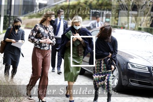 Amsterdam 16 februari 2022
Koningin Maxima arriveert bij het ABN AMRO bank kantoor op de zuidas voor bijeenkomst inclusive banking.