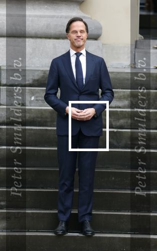 Den haag 10 januari 2022
Balkonscene nieuwe kabinet op paleis Noordeinde.
Koning Willem Alexander Mark Rutte Wopke Hoekstra Hugo de Jonge Kasja ollongren Liesje Schreinemacher Franc Weerwind Dilan Yesilgoz Hanke Bruins Robbert Dijkgraaf Dennis Wiersma Mark Harbers Micky Adriaansens Rob Jetten Henk Staghouwer Christianne v d Wal Karien v Gennip Carola Schouten Ernst Kuipers en Conny Helder .