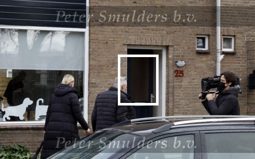 Uithoorn 10 februari 2022
Martien Meiland Erica en Maxime nemen nieuw programma oip voor sbs6 . Ze wonen in rijtjes huis en moeten van de bijstand leven.