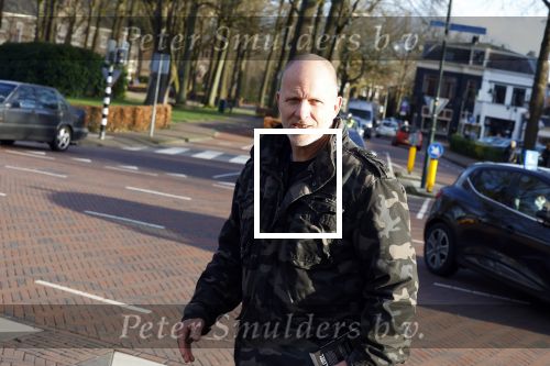 Laren 7 februari 2022
Boekpresentatie van Willibrord Frequin in het bonte paard. Rene v d Gijp reikte het eerste exemplaar uit . Fons de Poel is de schrijver. Maxim Hartman