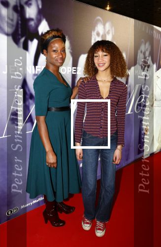 Amsterdam 7 februari 2022
Premiere Marry me in pathe arena.
Milouska Meulens  met haar dochter
