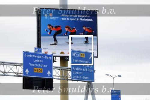 Den Haag  8 februari 2022
Abri Nederlandse loterij met daarop Kjeld Nuis en Sven Kramer