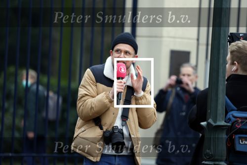 Den haag 10 januari 2021
Patrick Martens met fotocamera aan het draaien voor koffietijd.