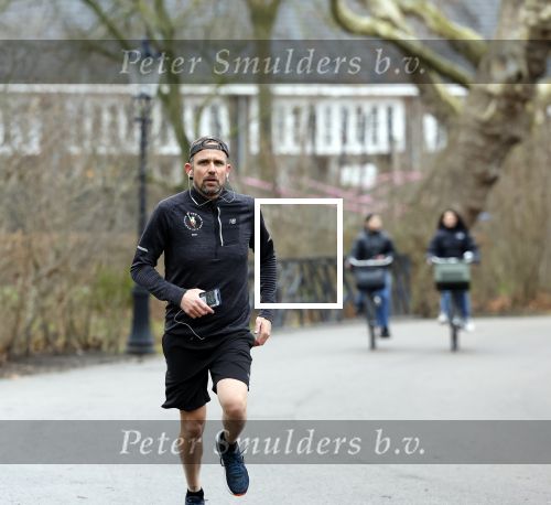 Amsterdam 14 januari 2022
Patrick Martens hard lopend in het Oosterpark in Amsterdam.