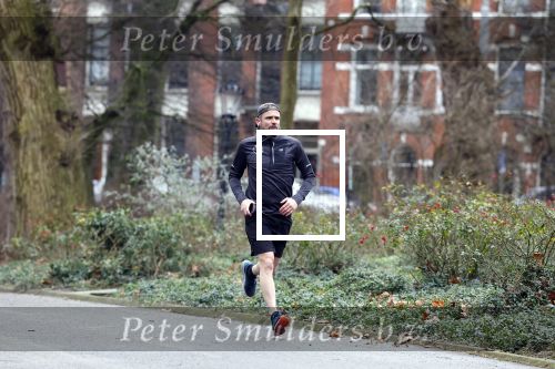 Amsterdam 14 januari 2022
Patrick Martens hard lopend in het Oosterpark in Amsterdam.