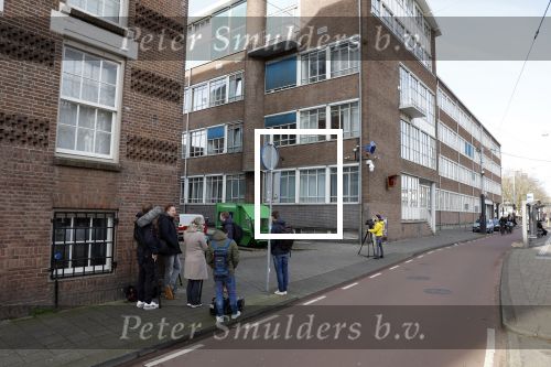 Amsterdam 15 februari 2022
Pers voor het politieburo Lijnbaansgracht waar Lil Kleine en Glennis Grace zitten