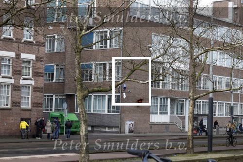 Amsterdam 15 februari 2022
Pers voor het politieburo Lijnbaansgracht waar Lil Kleine en Glennis Grace zitten