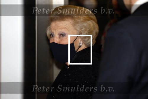 Amsterdam 6 februari 2022
Afscheidsconcert naar aanleiding van overlijden Bernard Haitink in het concertgebouw. Prinses Beatrix is aanwezig en moet gewoon een corona check laten doen.