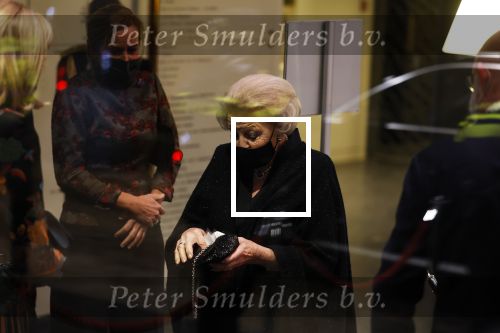 Amsterdam 6 februari 2022
Afscheidsconcert naar aanleiding van overlijden Bernard Haitink in het concertgebouw. Prinses Beatrix is aanwezig en moet gewoon een corona check laten doen.