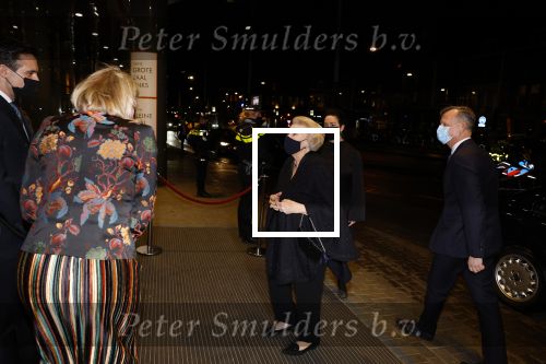 Amsterdam 6 februari 2022
Afscheidsconcert naar aanleiding van overlijden Bernard Haitink in het concertgebouw. Prinses Beatrix is aanwezig en moet gewoon een corona check laten doen.