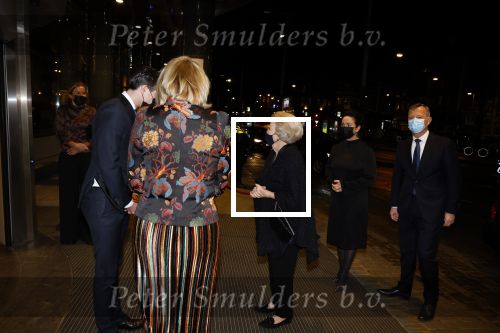 Amsterdam 6 februari 2022
Afscheidsconcert naar aanleiding van overlijden Bernard Haitink in het concertgebouw. Prinses Beatrix is aanwezig en moet gewoon een corona check laten doen.