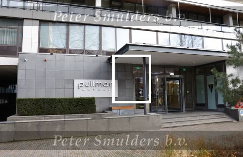 Eindhoven 7 januari 2022
Het Pullman Hotel van Ed d Hollander