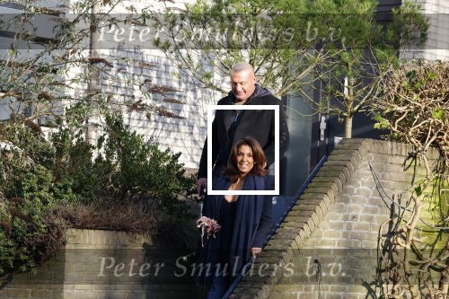 Mijdrecht 10 januari 2022
Rachel hazes en Klaas Otto vertrekken bij het huis van Rachel