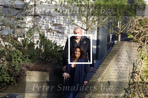 Mijdrecht 10 januari 2022
Rachel hazes en Klaas Otto vertrekken bij het huis van Rachel