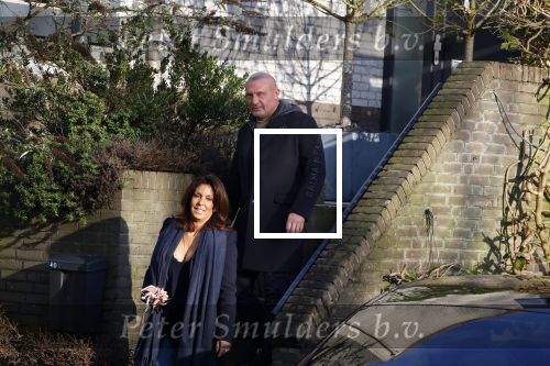 Mijdrecht 10 januari 2022
Rachel hazes en Klaas Otto vertrekken bij het huis van Rachel
