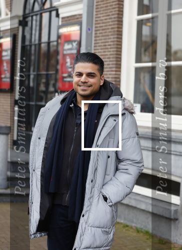 Amsterdam 19 januari 2022
Cabaretiers Bert Visscher en Jochem Myer tijdens de landelijke protestactie Kapsalon Theater in de Kleine Komedie. De cultuursector komt in actie tegen de coronamaatregelen. Tientallen theaters in heel Nederland  zijn omgebouwd tot een kapsalon. Rayen Panday