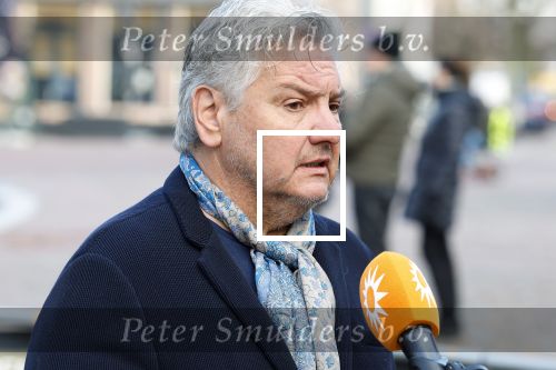 Schagen 11 januari 2022
Begrafenis / dienst van Janny Joling de moeder van Gerard Joling in het centrum van Schagen. Rene Froger en zijn zoon Maxim