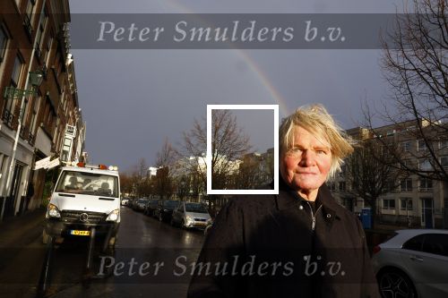 Den Haag 4 februari 2022
Rob en Ferdi Bolland worden geeerd met een plakaat op de muur van een huis met een tekst van 1 van hun liedjes daarop. Het hangt in de straat waar Rob Bolland woont.