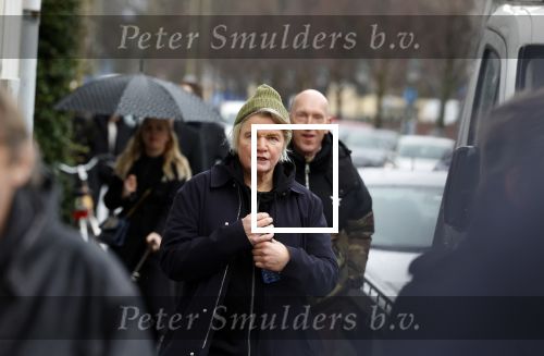 Den Haag 4 februari 2022
Rob en Ferdi Bolland worden geeerd met een plakaat op de muur van een huis met een tekst van 1 van hun liedjes daarop. Het hangt in de straat waar Rob Bolland woont.