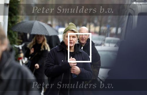 Den Haag 4 februari 2022
Rob en Ferdi Bolland worden geeerd met een plakaat op de muur van een huis met een tekst van 1 van hun liedjes daarop. Het hangt in de straat waar Rob Bolland woont.