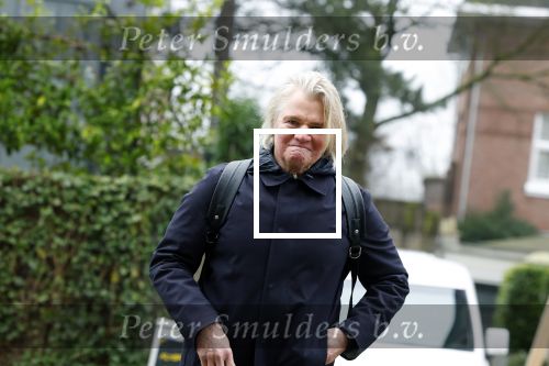 Amsterdam 18 januari 2022
Rob Bolland staat op de bus te wachten in Amsterdam zuid
