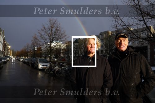 Den Haag 4 februari 2022
Rob en Ferdi Bolland worden geeerd met een plakaat op de muur van een huis met een tekst van 1 van hun liedjes daarop. Het hangt in de straat waar Rob Bolland woont.