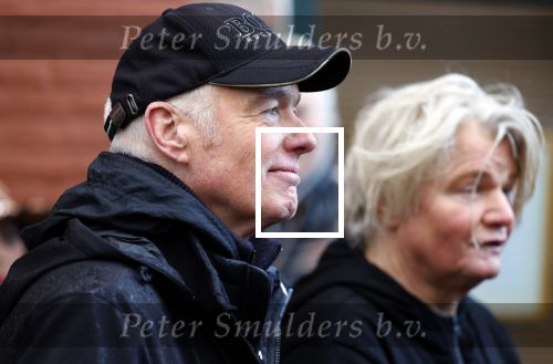Den Haag 4 februari 2022
Rob en Ferdi Bolland worden geeerd met een plakaat op de muur van een huis met een tekst van 1 van hun liedjes daarop. Het hangt in de straat waar Rob Bolland woont.