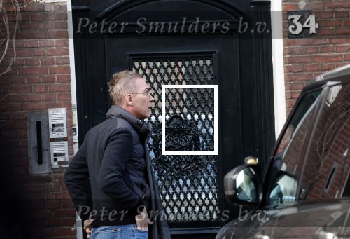 Den Haag 8 februari 2022
Rogier Smit staat voor de deur bij zijn ex partner Frank jansen