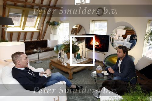 Leeuwarden 9 februari 2022
Rogier Smit in zijn nieuwe huis met zijn hond brownie. 
Matthijs Albers interviewt hem