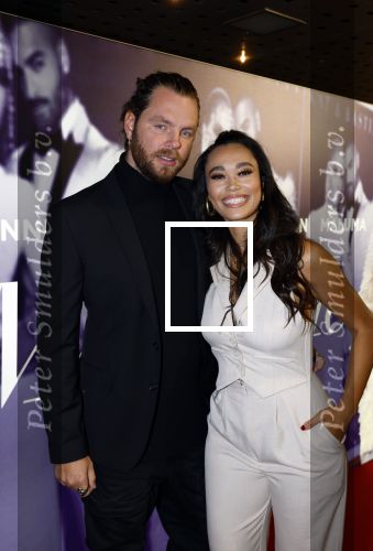 Amsterdam 7 februari 2022
Premiere Marry me in pathe arena. Romy Monteiro met vriend Jasper Suyk